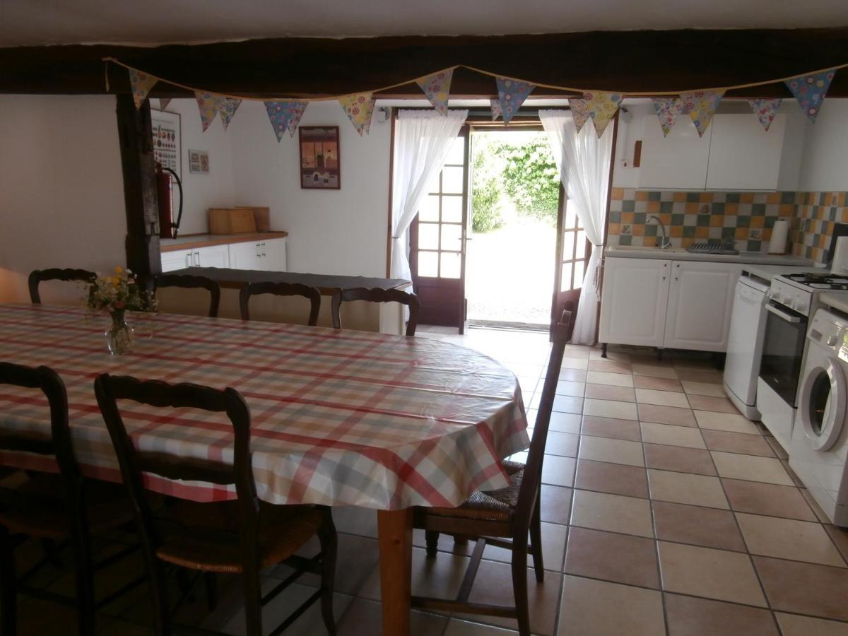 Les Poiriers Villa Saint-Pierre-du-Chemin Luaran gambar